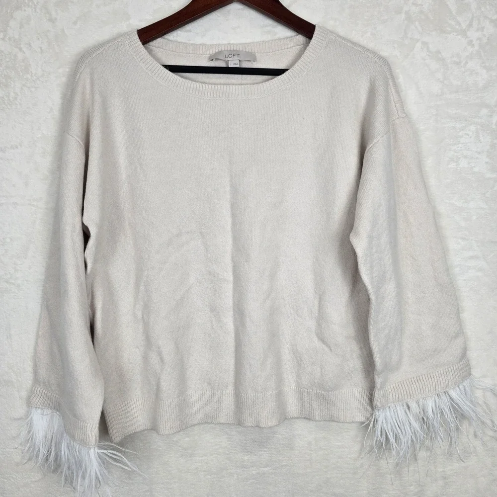Loft Womens Cream Feather Cuff Crew Neck Sweater Large NWT Ivory Knit Pullover